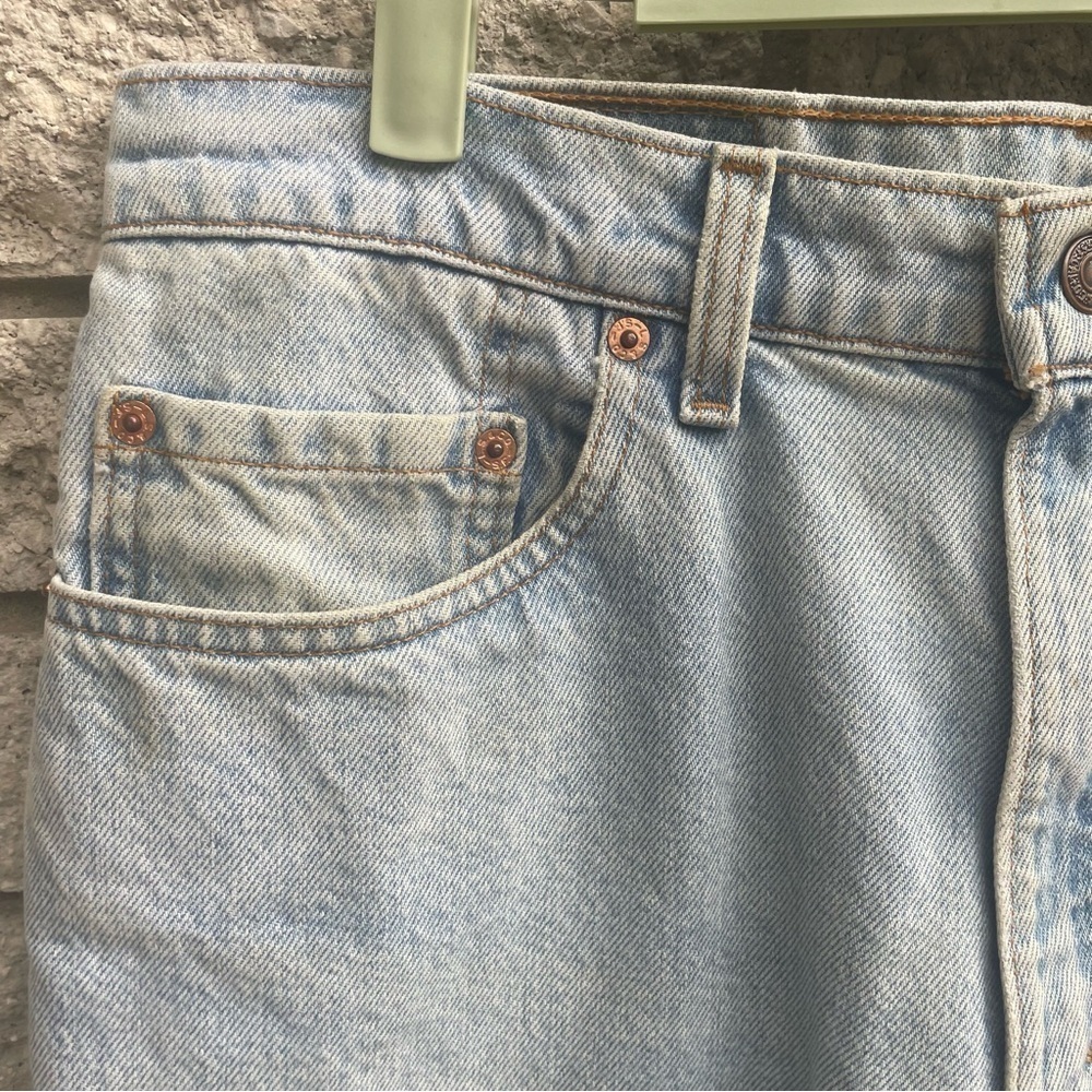 Vintage 90's Levis 505 Relaxed Fit Jeans Size 34 Distressed & Frayed Size 34 - Picture 3 of 7